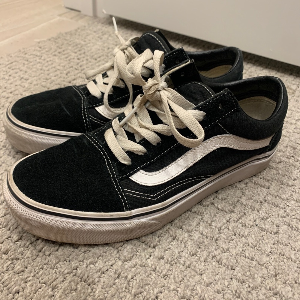 Black Vans
